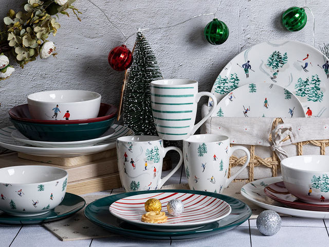 Heißes handbemaltes Weihnachtsgeschirr-Set