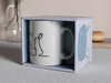 Lebhafte Oster-Kaffeetasse mit buntem Henkel